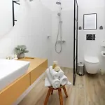 Arion Syros Luxury Rooms And Suites 4* Ermoupoli