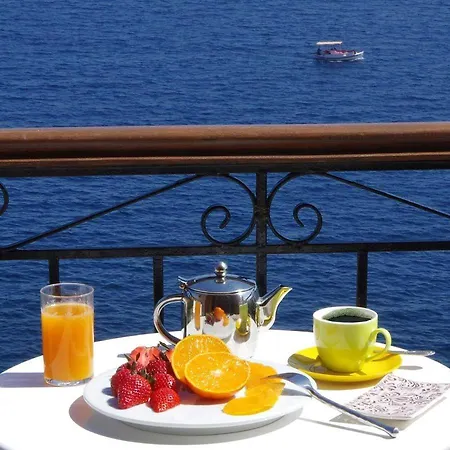 Arion Syros 4*