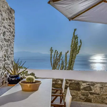 Pensionat Arion Syros 4*