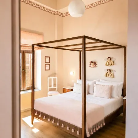 Arion Syros Luxury Rooms&suites 4* Ermoúpoli