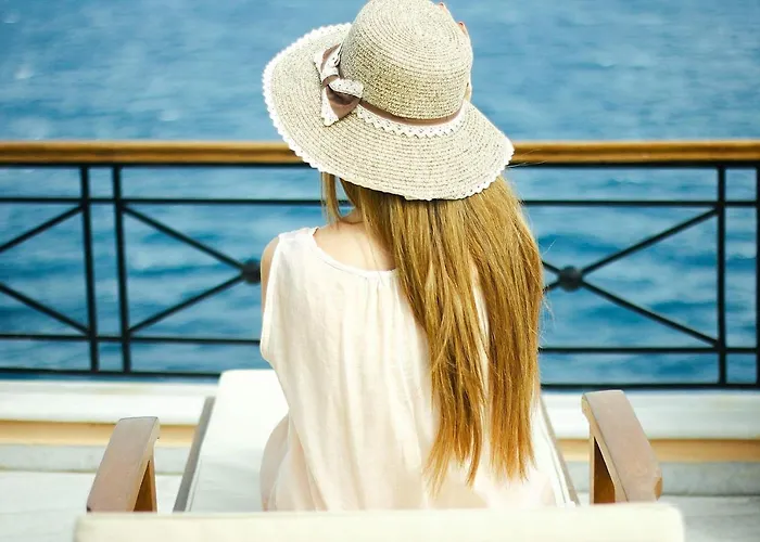 Arion Luxury And Ermoupoli