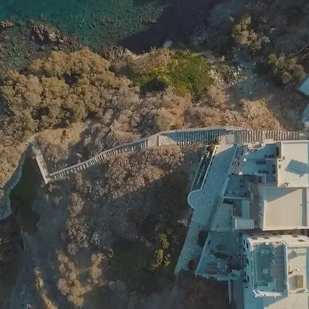 Ξενοδοχείο Αρίων