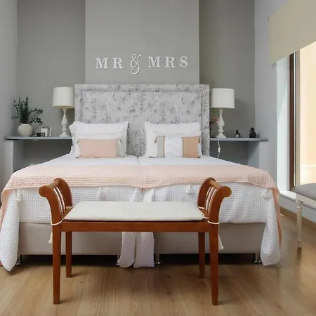 Pensionat Arion Syros Luxury And