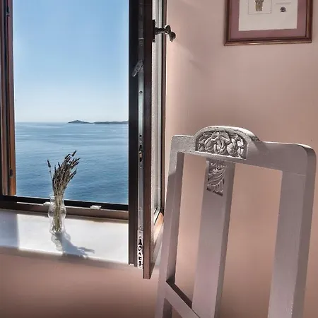 Pensionat Arion Syros Luxury And